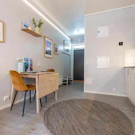 Modern With Balcony In The Center Of *